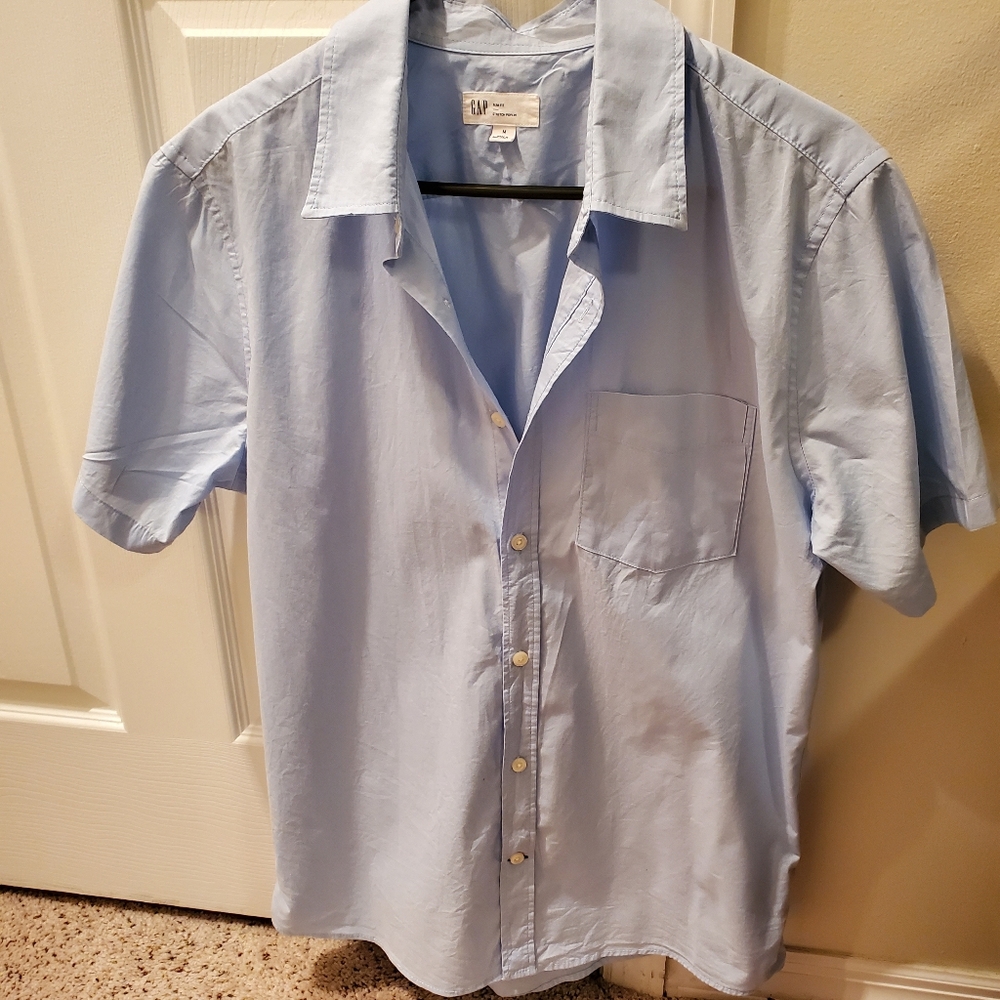 GAP Men's Sky Blue Casual Button Down Shirt Slim fit Medium